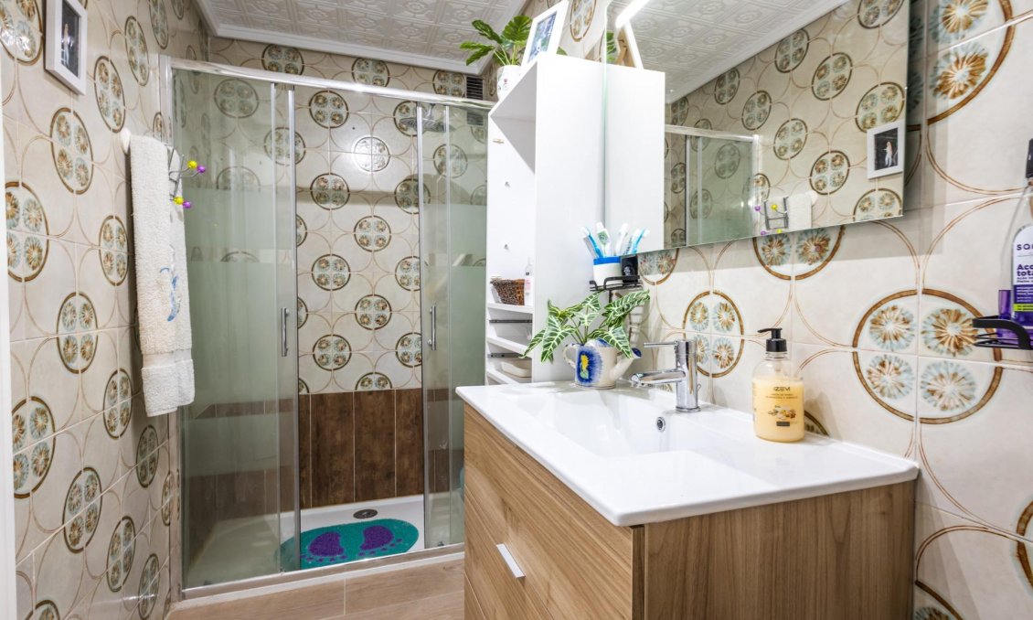Wiederverkauf - Wohnung -
Torrevieja - Acequion