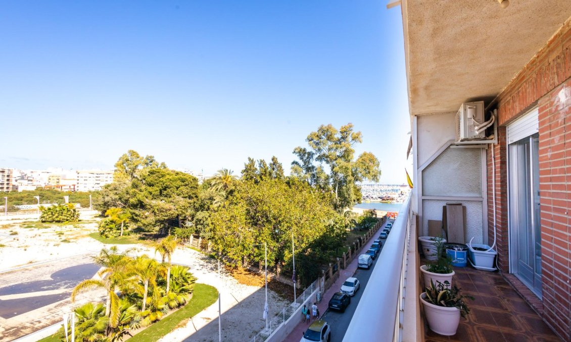 Wiederverkauf - Wohnung -
Torrevieja - Acequion
