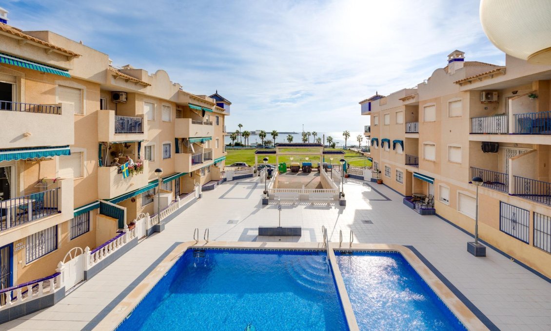 Revente - Appartement -
Torrevieja - Playa De Los Naufragos