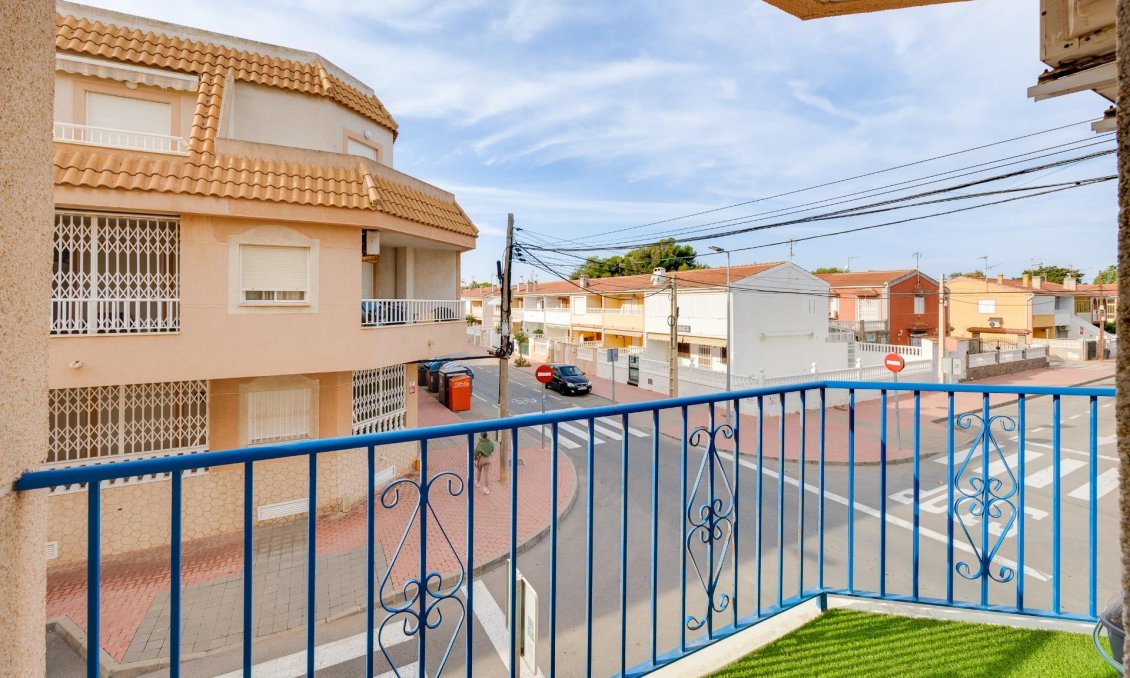 Revente - Appartement -
Torrevieja - Playa De Los Naufragos