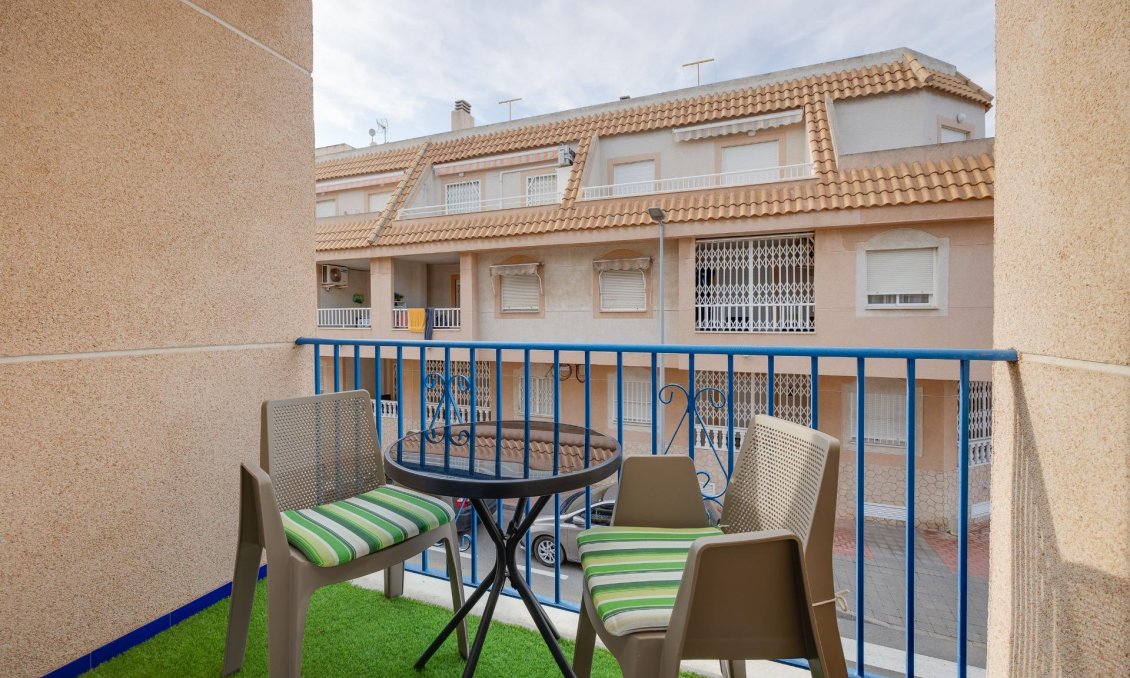 Revente - Appartement -
Torrevieja - Playa De Los Naufragos