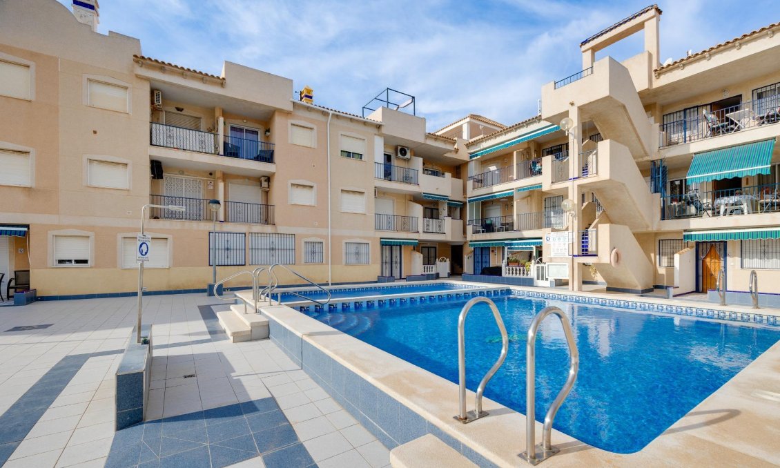 Revente - Appartement -
Torrevieja - Playa De Los Naufragos