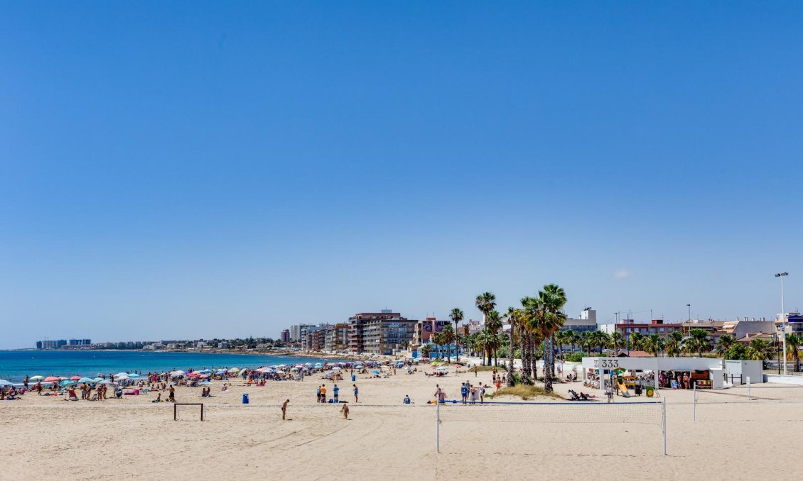Revente - Appartement -
Torrevieja - Playa De Los Naufragos