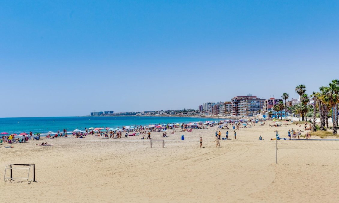 Revente - Appartement -
Torrevieja - Playa De Los Naufragos