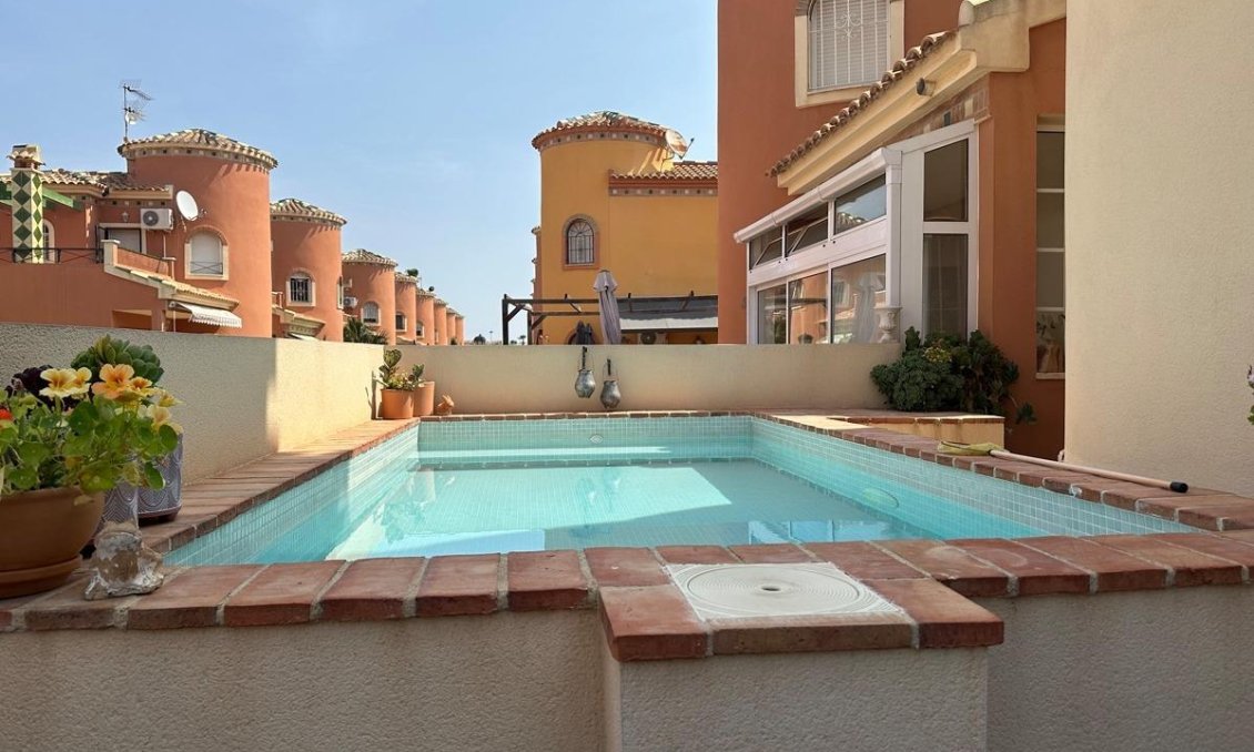 Wiederverkauf - Villa -
Orihuela Costa - Playa Flamenca