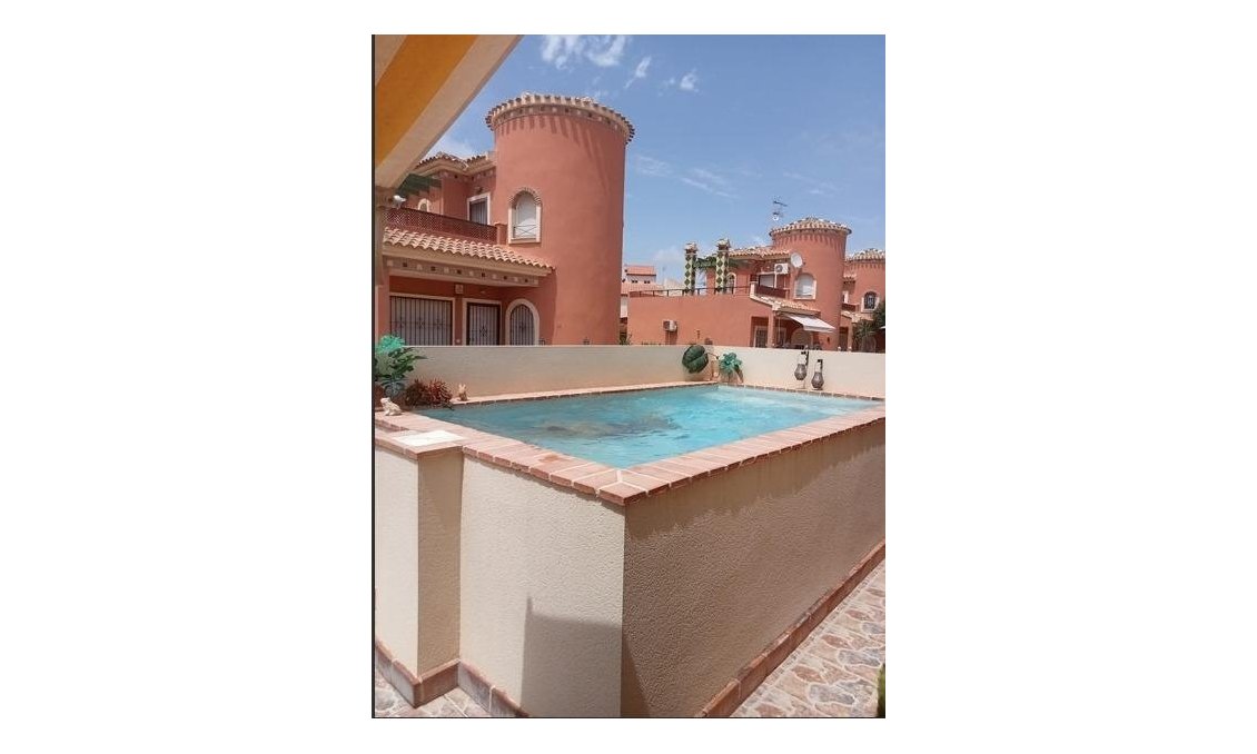 Wiederverkauf - Villa -
Orihuela Costa - Playa Flamenca