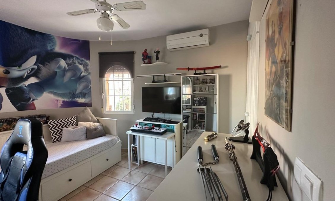 Wiederverkauf - Villa -
Orihuela Costa - Playa Flamenca