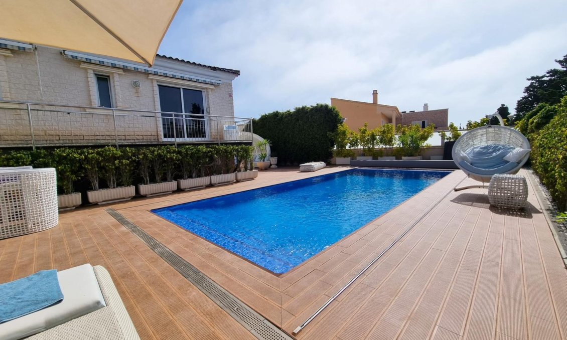 Segunda mano - Villa -
Torrevieja - Costa Blanca