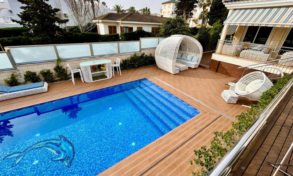 Segunda mano - Villa -
Torrevieja - Costa Blanca