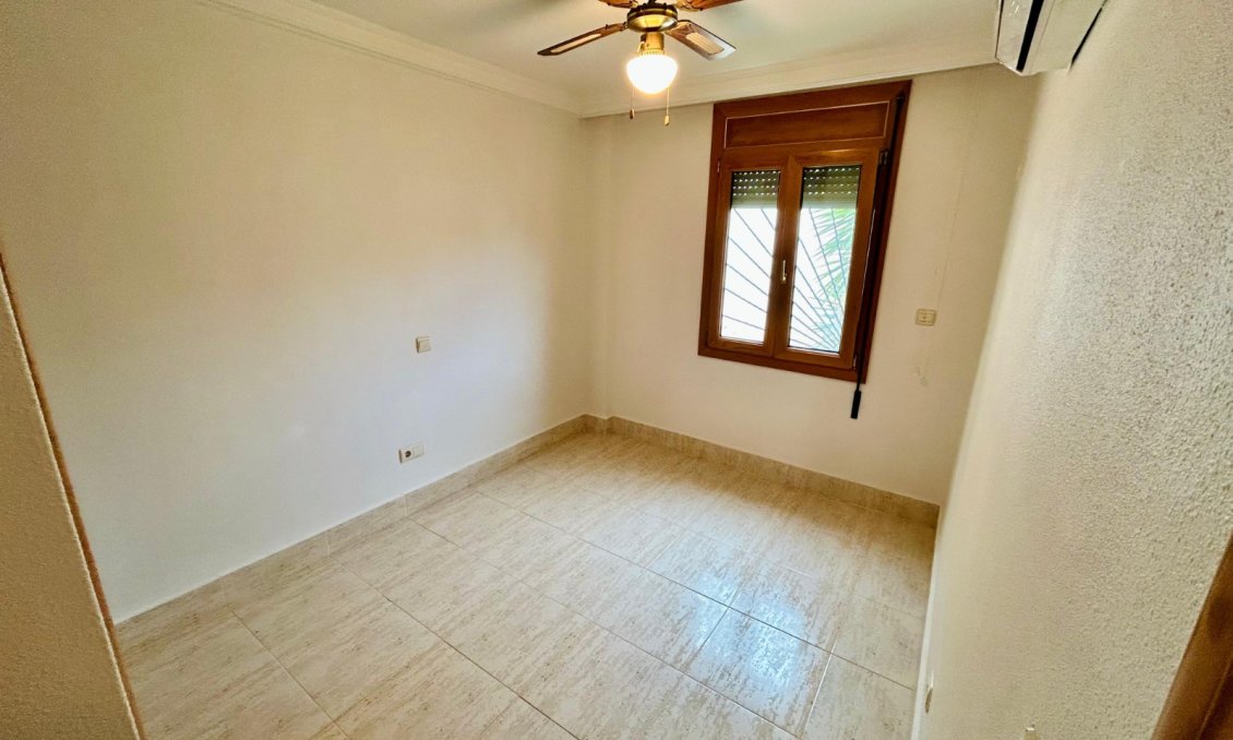 Segunda mano - Apartamento -
Guardamar del Segura - Costa Blanca