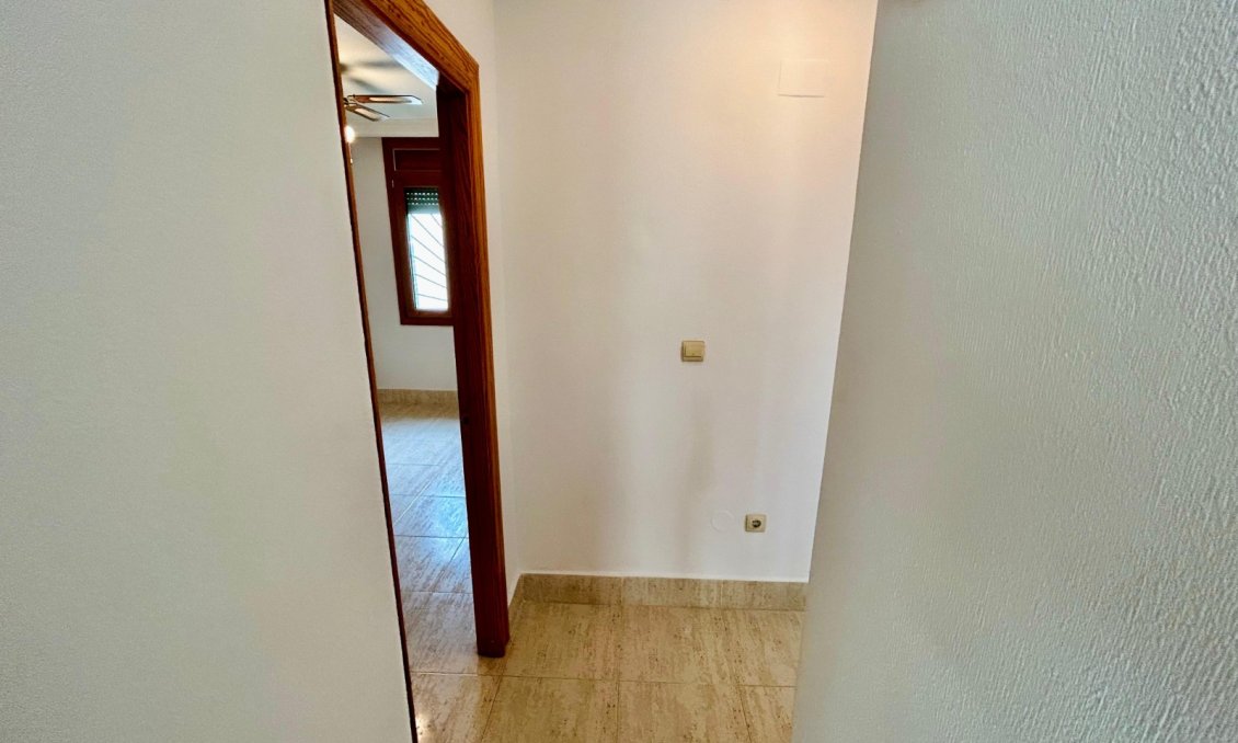 Segunda mano - Apartamento -
Guardamar del Segura - Costa Blanca
