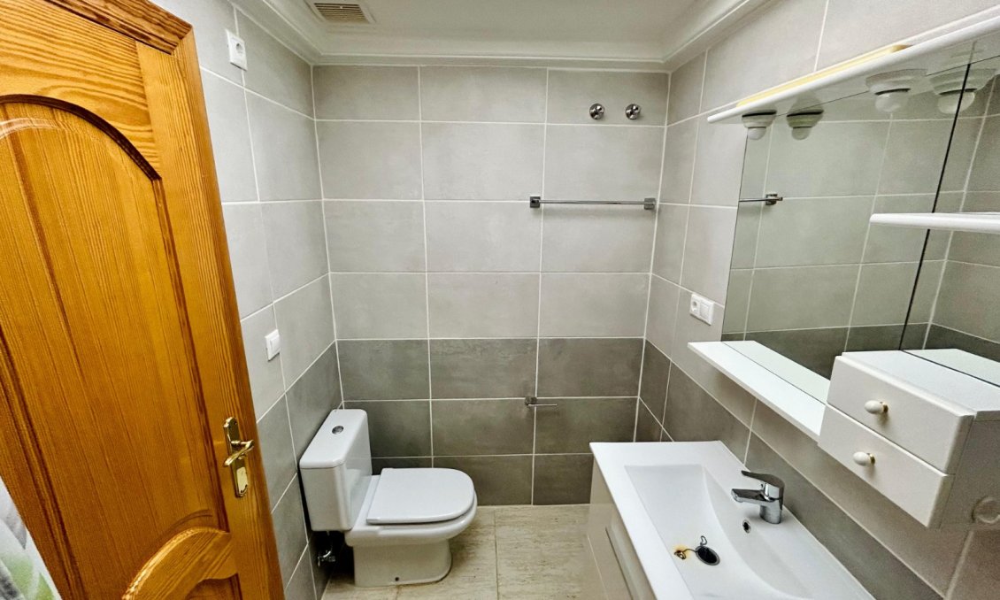 Segunda mano - Apartamento -
Guardamar del Segura - Costa Blanca