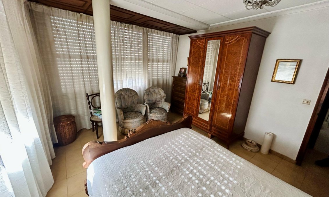 Wiederverkauf - Villa -
Torrevieja - Costa Blanca