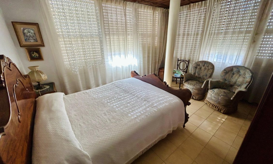 Wiederverkauf - Villa -
Torrevieja - Costa Blanca