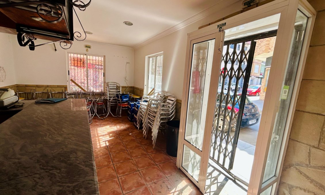 Wiederverkauf - Villa -
Torrevieja - Costa Blanca
