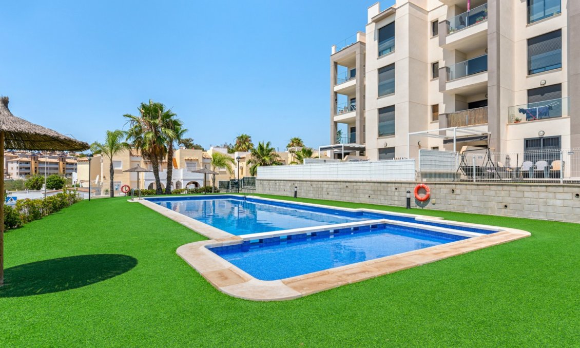 Segunda mano - Apartamento -
Orihuela Costa - Costa Blanca