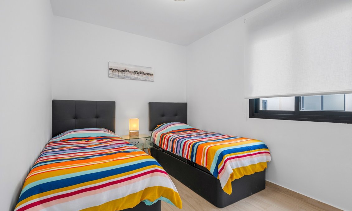 Segunda mano - Apartamento -
Orihuela Costa - Costa Blanca