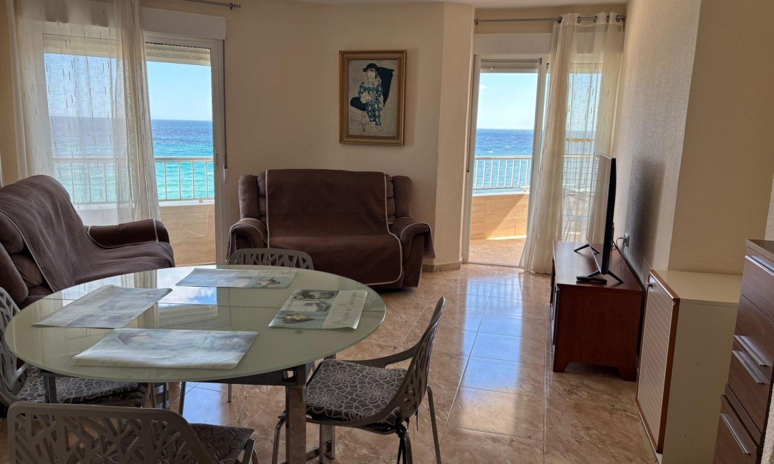 Segunda mano - Apartamento -
Torrevieja - Centro