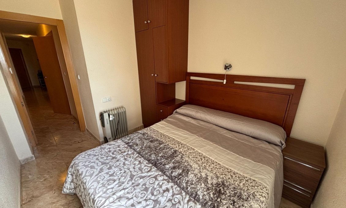 Segunda mano - Apartamento -
Torrevieja - Centro