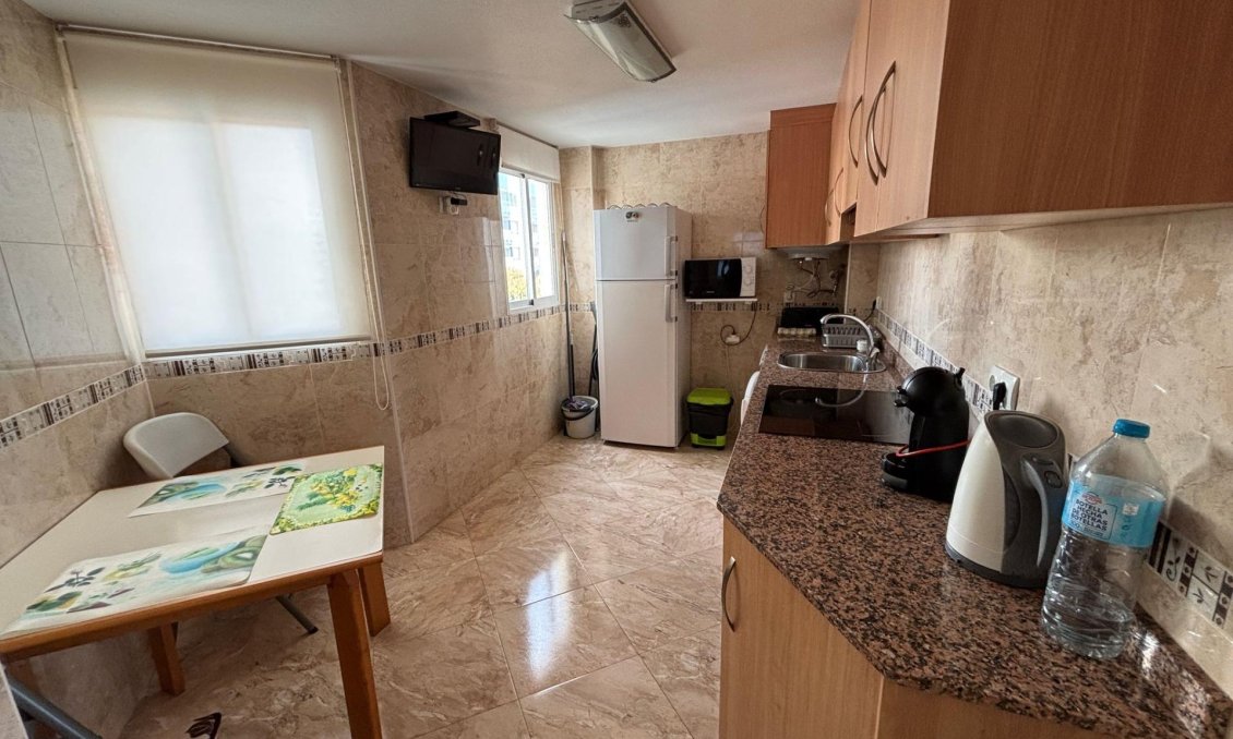 Segunda mano - Apartamento -
Torrevieja - Centro