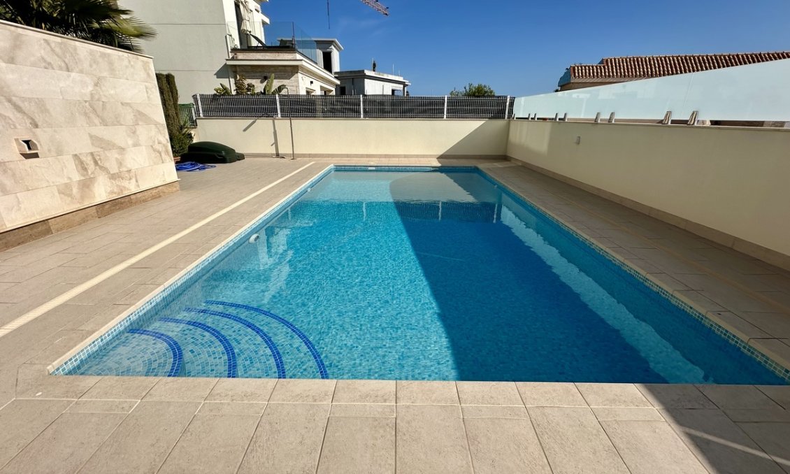 Segunda mano - Villa -
La Zenia - Costa Blanca