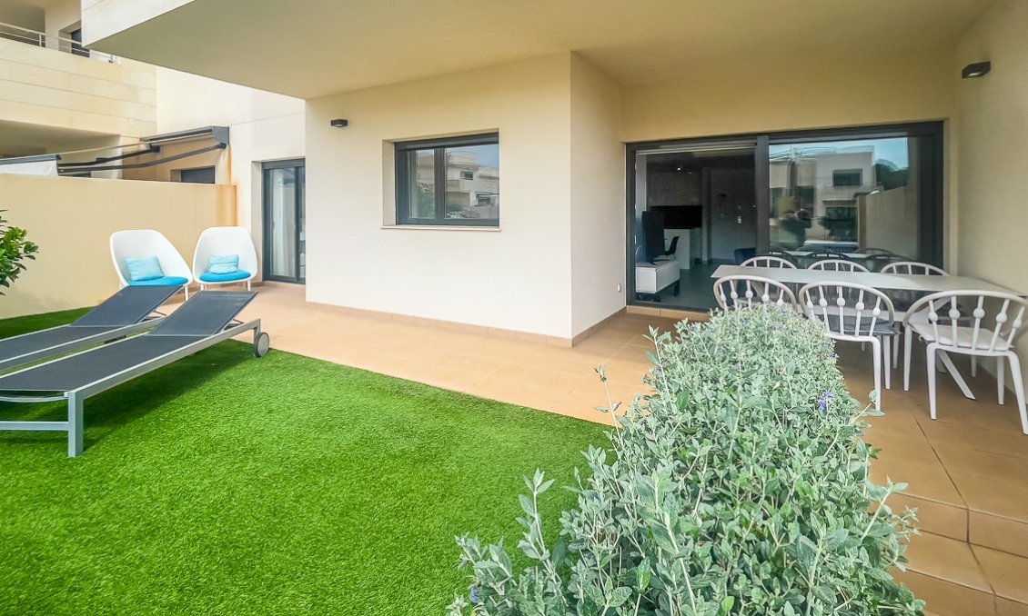 Segunda mano - Apartamento -
Orihuela Costa - Costa Blanca