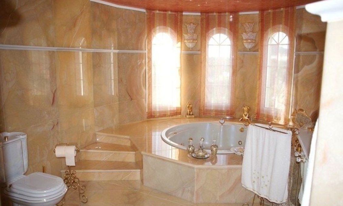 Revânzare - Vilă -
La Nucía - Costa Blanca