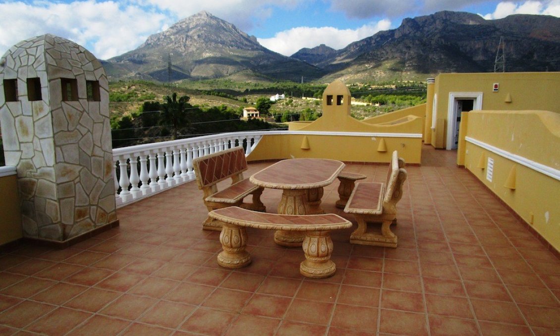 Revânzare - Vilă -
La Nucía - Costa Blanca