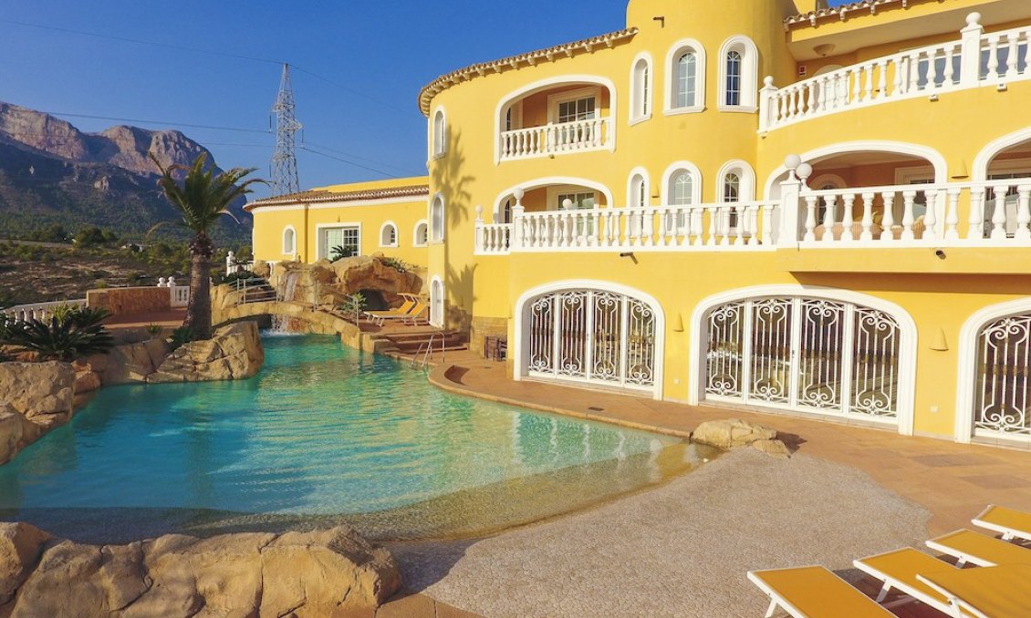 Revânzare - Vilă -
La Nucía - Costa Blanca