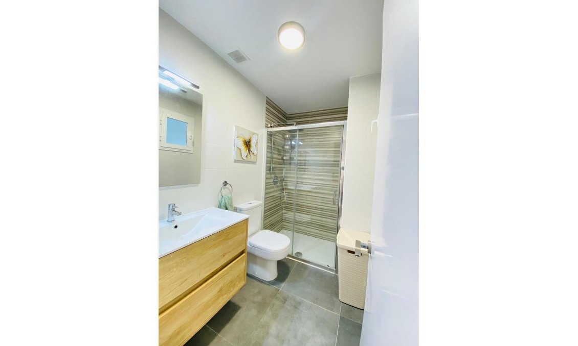 Segunda mano - Apartamento -
Orihuela Costa - Altos De Campoamor