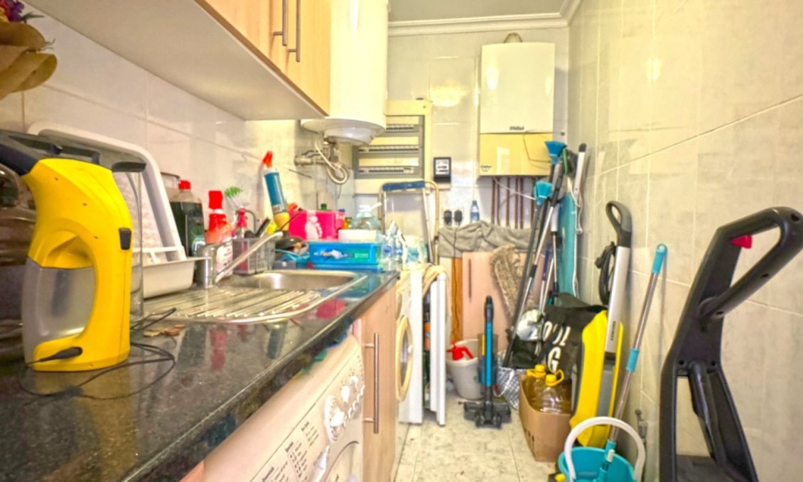 Wiederverkauf - Villa -
Torrevieja - Costa Blanca