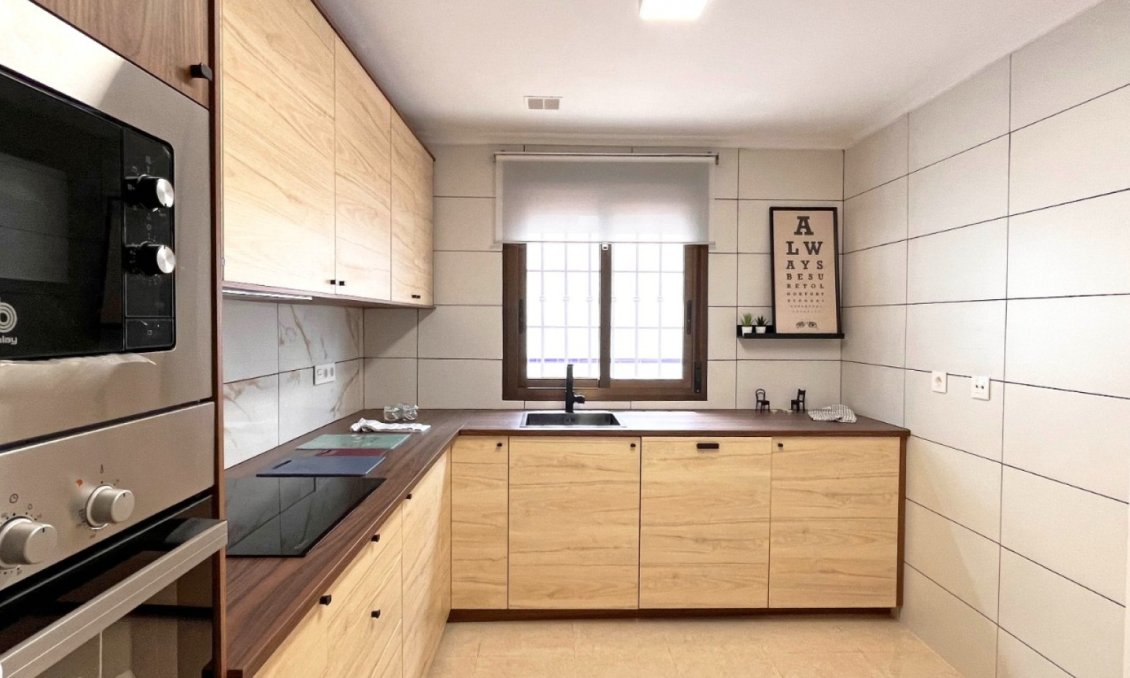Segunda mano - Town House -
San Miguel de Salinas - Inland