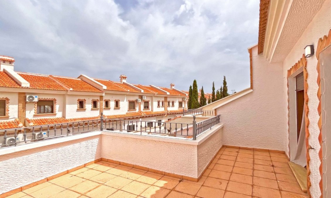 Segunda mano - Town House -
San Miguel de Salinas - Inland