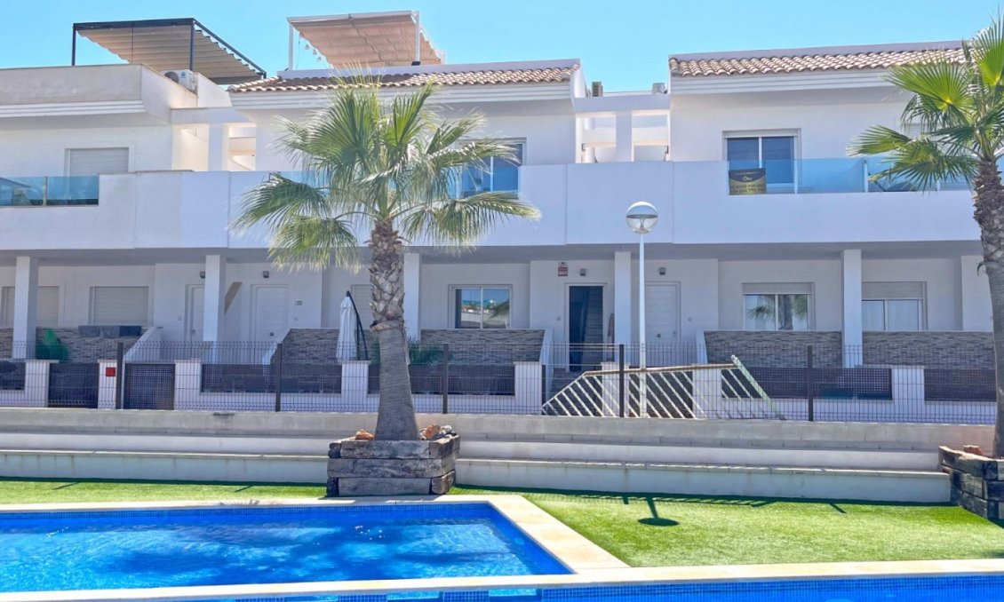 Segunda mano - Town House -
Torrevieja - Costa Blanca