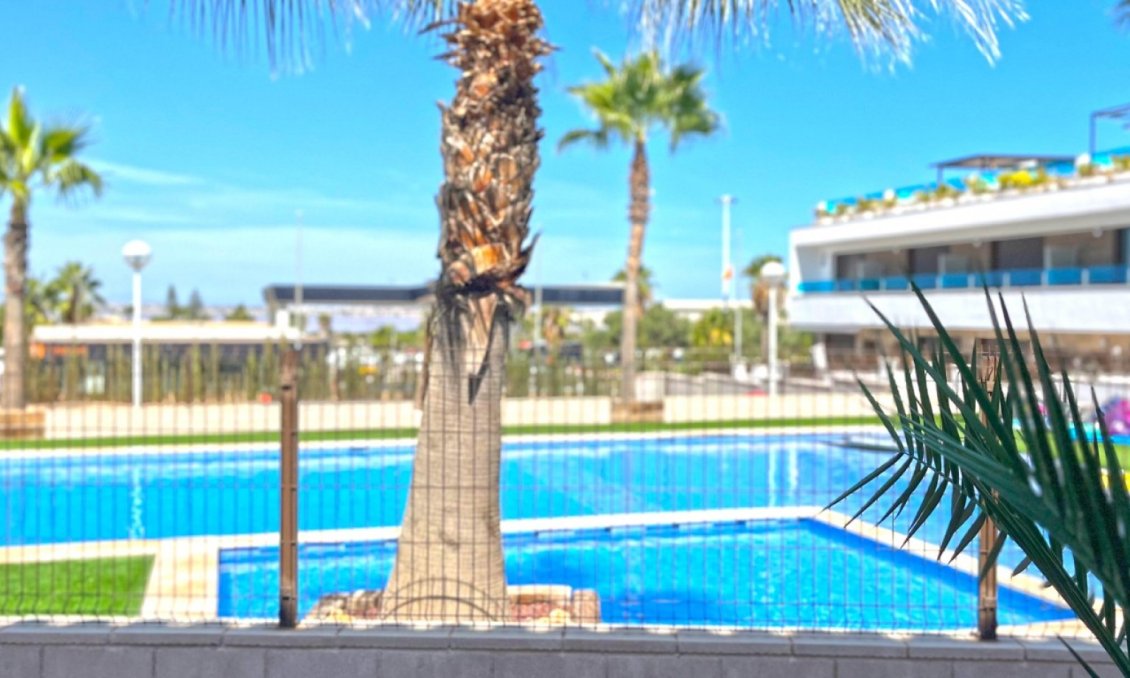 Segunda mano - Town House -
Torrevieja - Costa Blanca