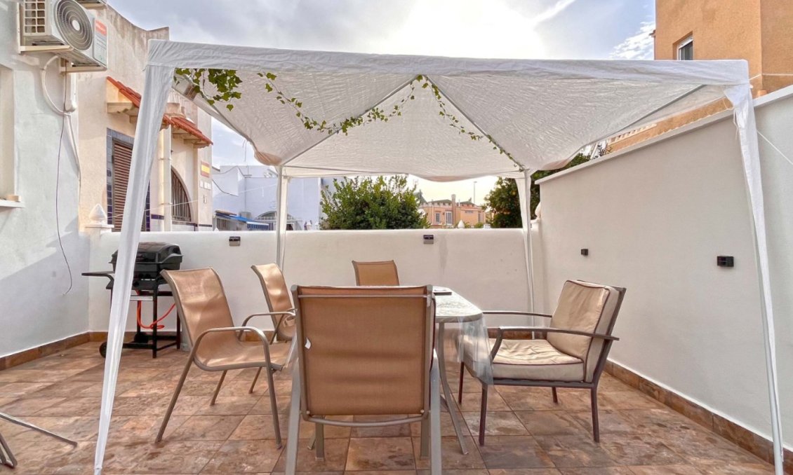 Segunda mano - Bungalow -
Orihuela Costa - Costa Blanca