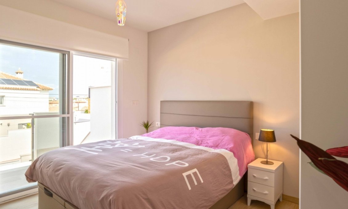Segunda mano - Apartamento -
Orihuela Costa - Costa Blanca