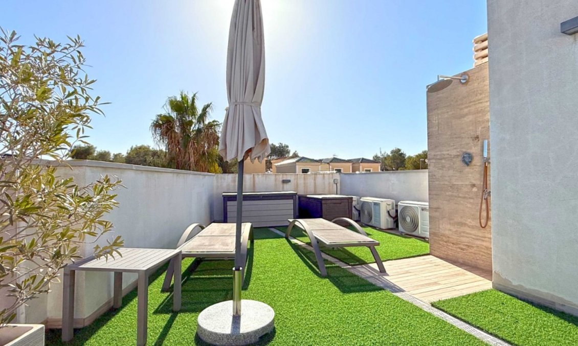 Wiederverkauf - Villa -
Orihuela Costa - Costa Blanca