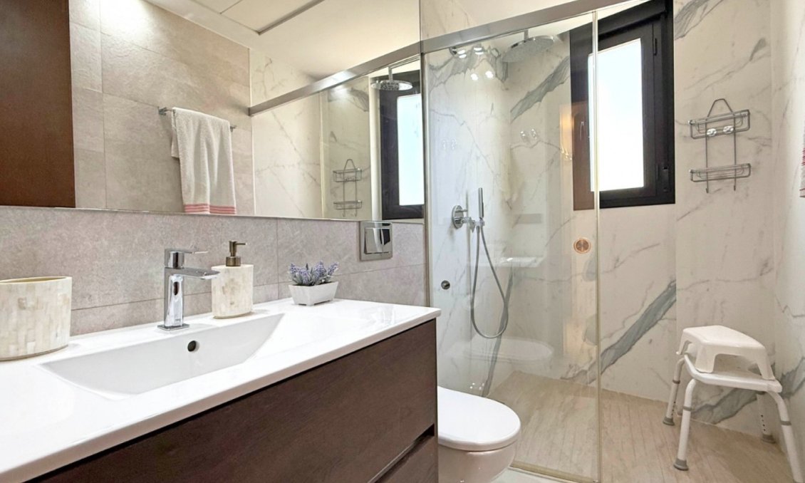 Wiederverkauf - Villa -
Orihuela Costa - Costa Blanca