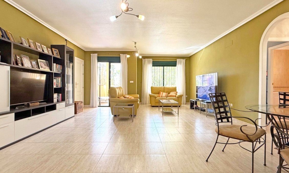 Segunda mano - Apartamento -
Orihuela Costa - Costa Blanca