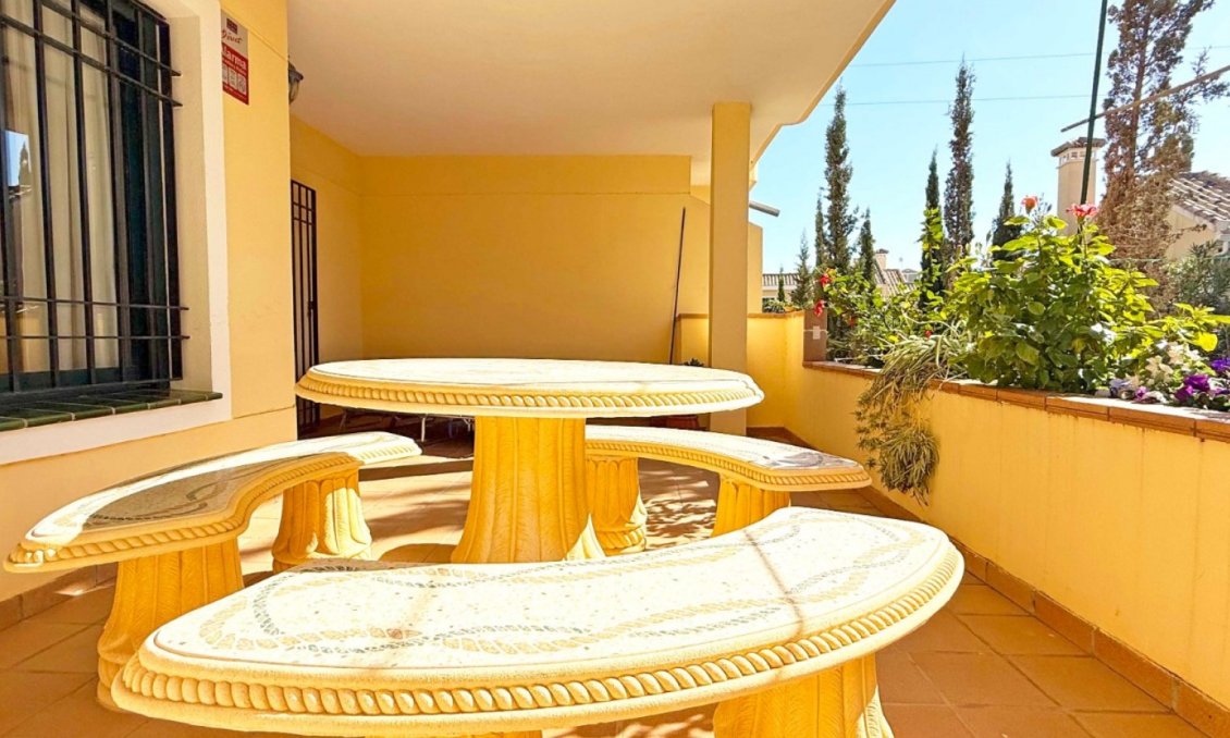 Segunda mano - Apartamento -
Orihuela Costa - Costa Blanca