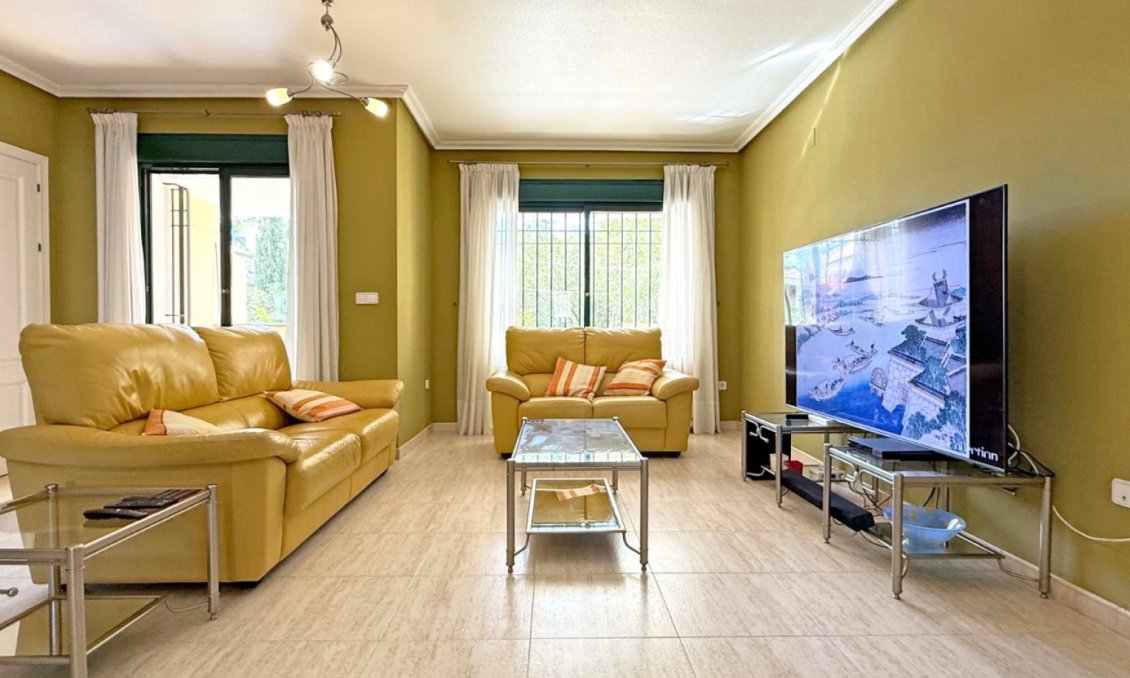 Segunda mano - Apartamento -
Orihuela Costa - Costa Blanca
