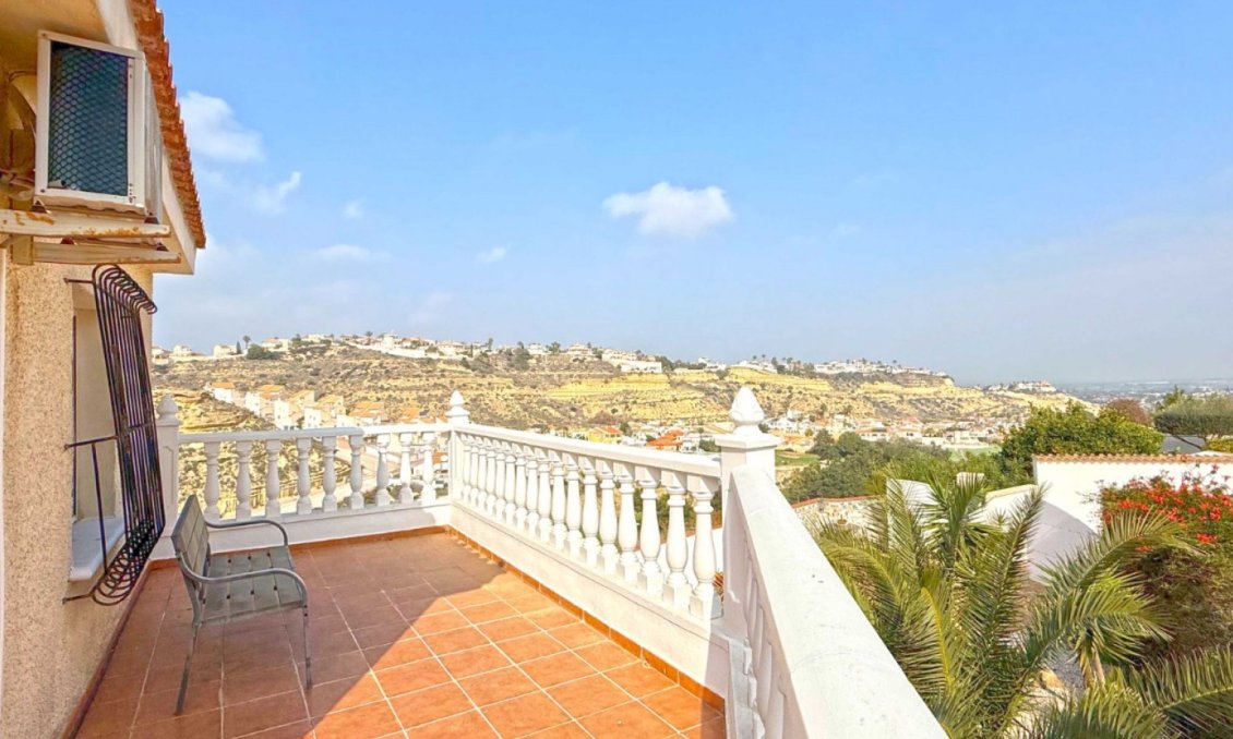 Segunda mano - Villa -
Ciudad Quesada - Costa Blanca