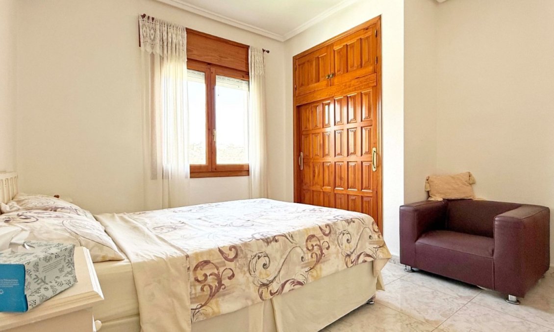 Segunda mano - Villa -
Ciudad Quesada - Costa Blanca