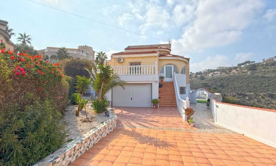 Segunda mano - Villa -
Ciudad Quesada - Costa Blanca