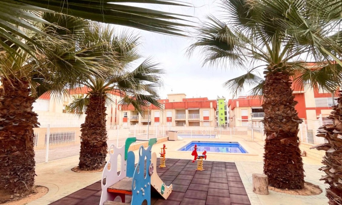 Segunda mano - Apartamento -
Orihuela Costa - Costa Blanca