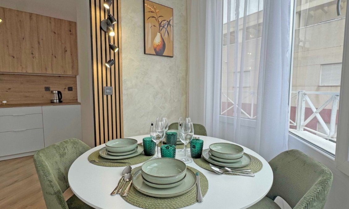 Wiederverkauf - Wohnung -
Torrevieja - Costa Blanca