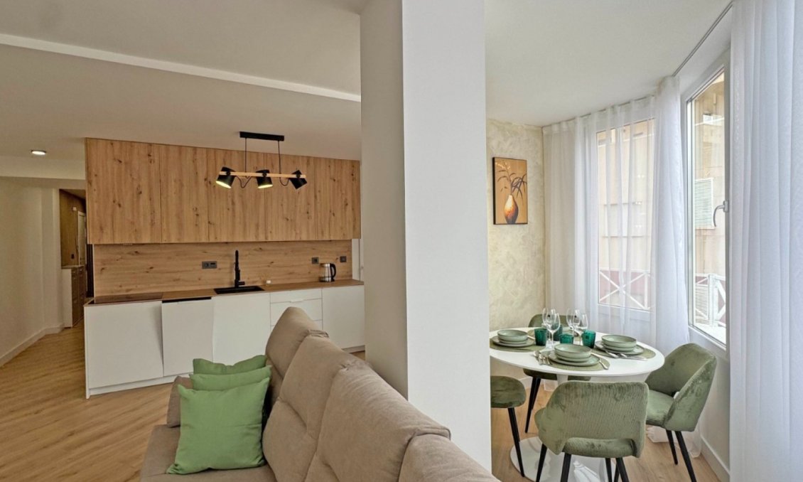 Wiederverkauf - Wohnung -
Torrevieja - Costa Blanca
