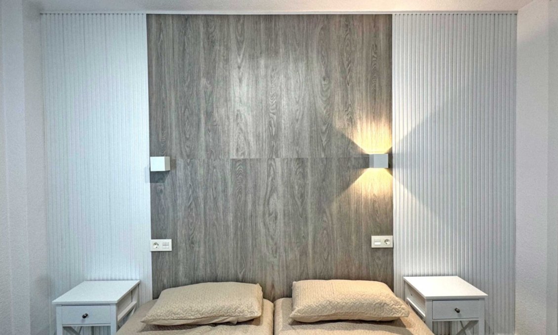 Használt Ingatlanok - Apartman -
Torrevieja - Costa Blanca