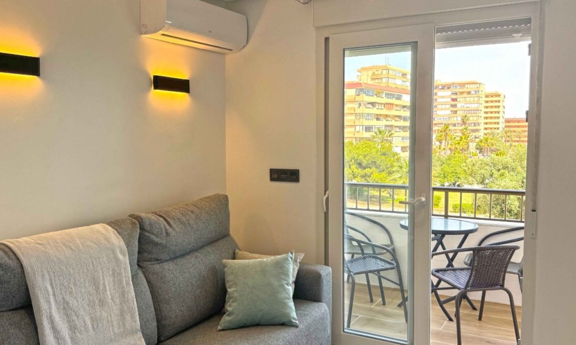 Segunda mano - Apartamento -
Torrevieja - Costa Blanca